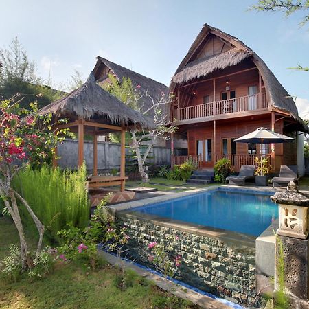 Bb Resort Villa And Spa Batumadeg Luaran gambar