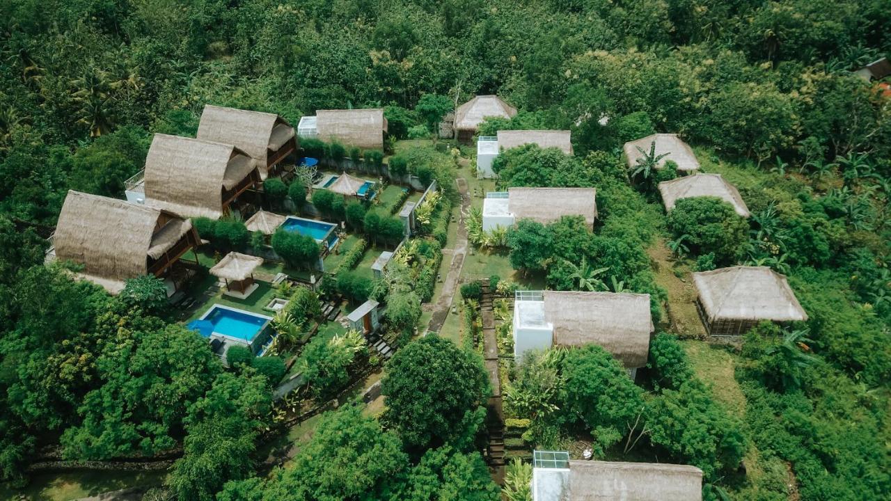 Bb Resort Villa And Spa Batumadeg Luaran gambar