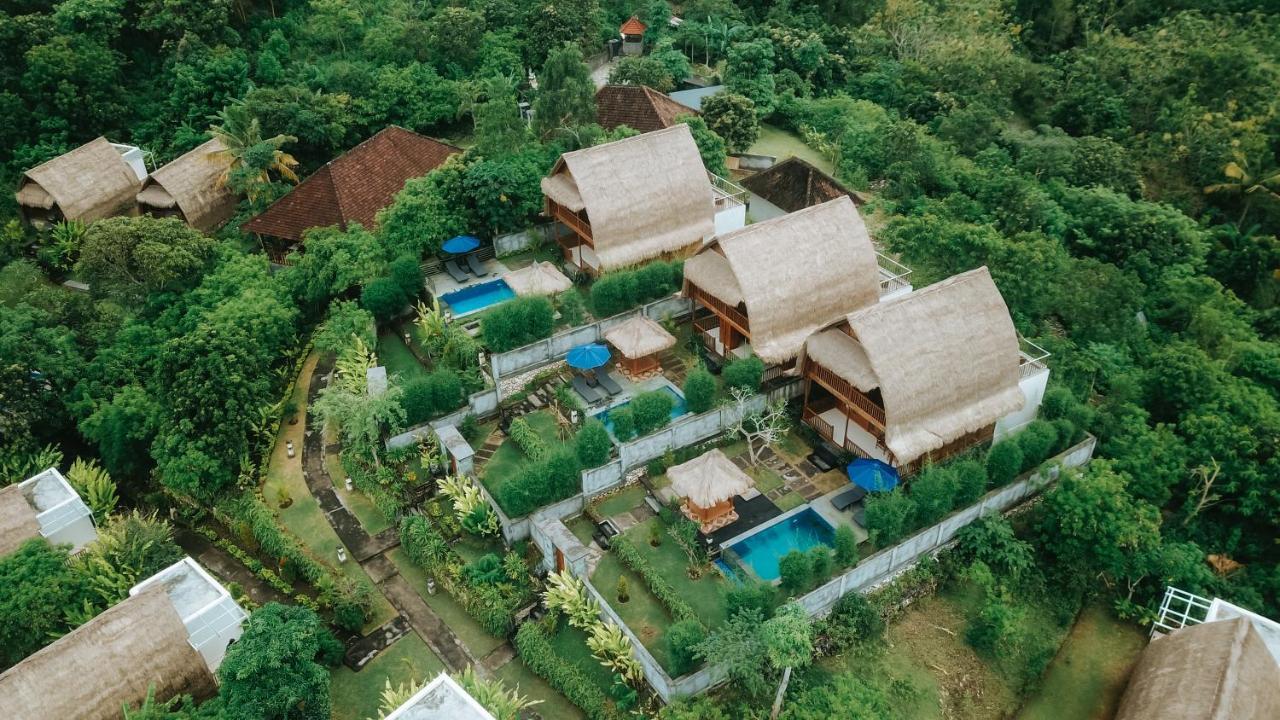 Bb Resort Villa And Spa Batumadeg Luaran gambar