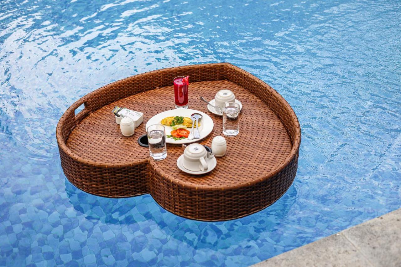 Bb Resort Villa And Spa Batumadeg Luaran gambar