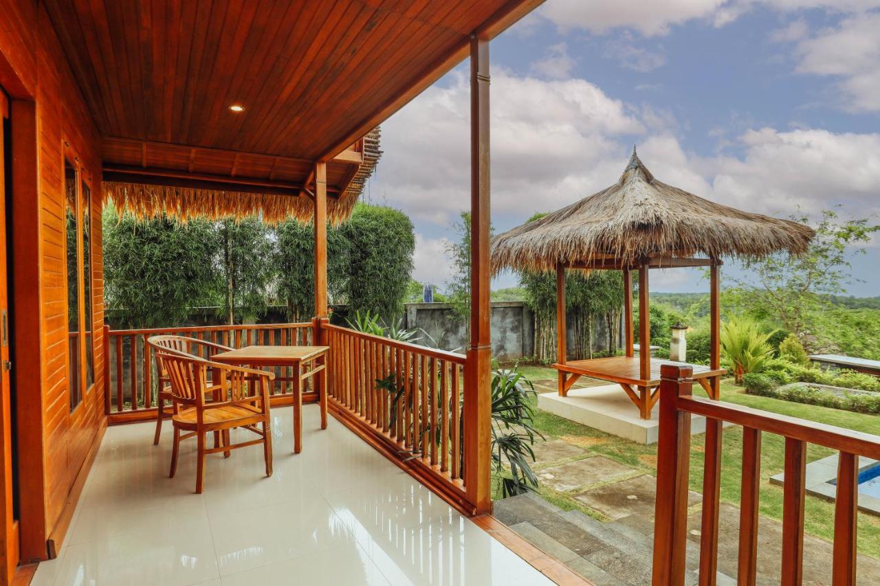Bb Resort Villa And Spa Batumadeg Luaran gambar