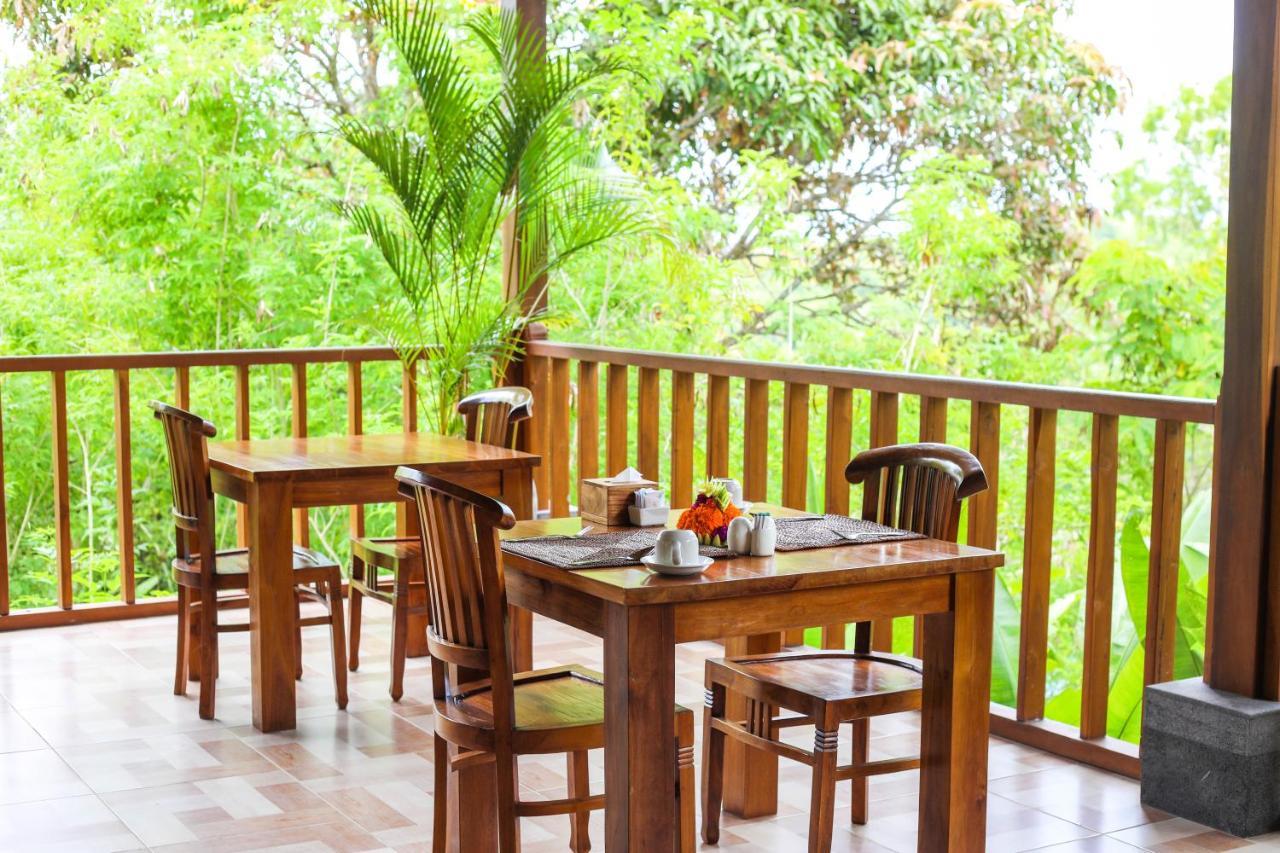 Bb Resort Villa And Spa Batumadeg Luaran gambar