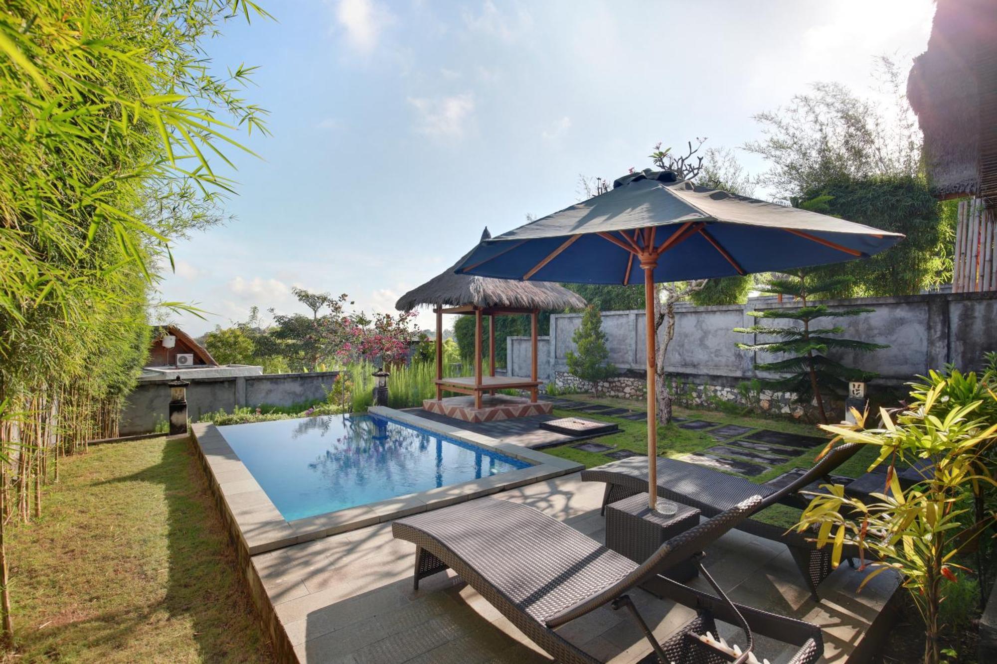 Bb Resort Villa And Spa Batumadeg Luaran gambar