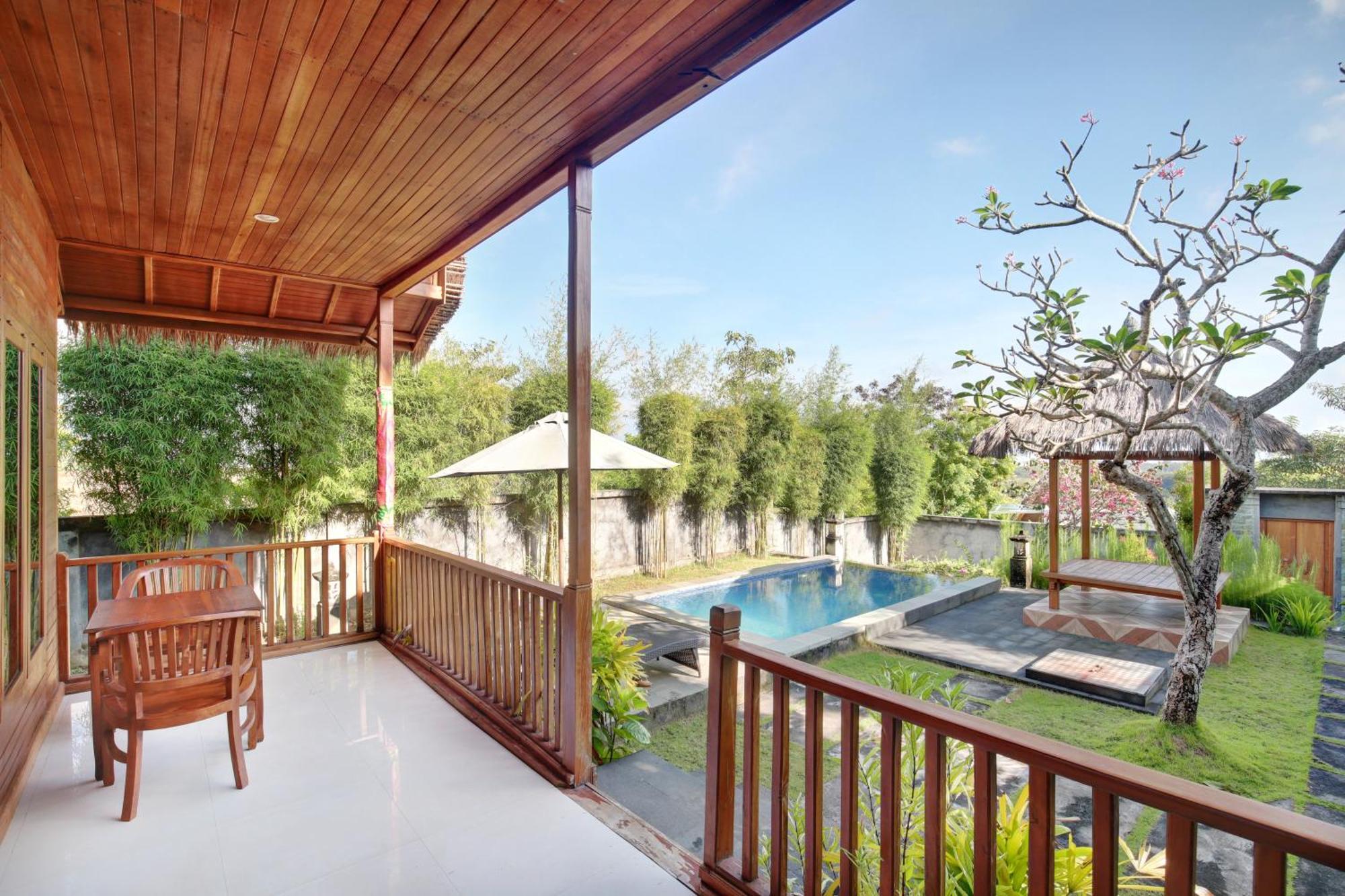 Bb Resort Villa And Spa Batumadeg Luaran gambar